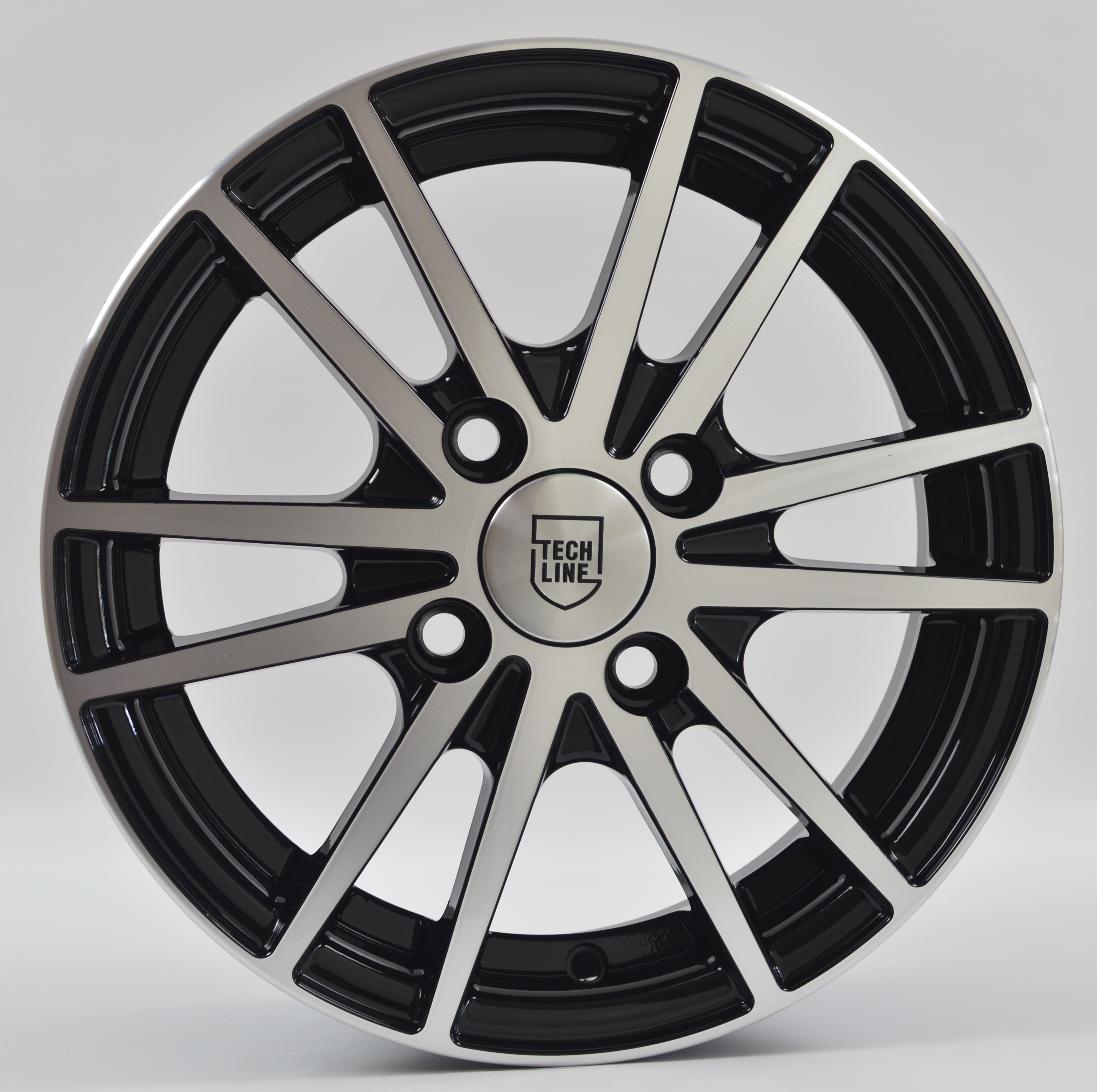 Tech Line 305 4,5х13 4х100 ЕТ43 67,1 BD