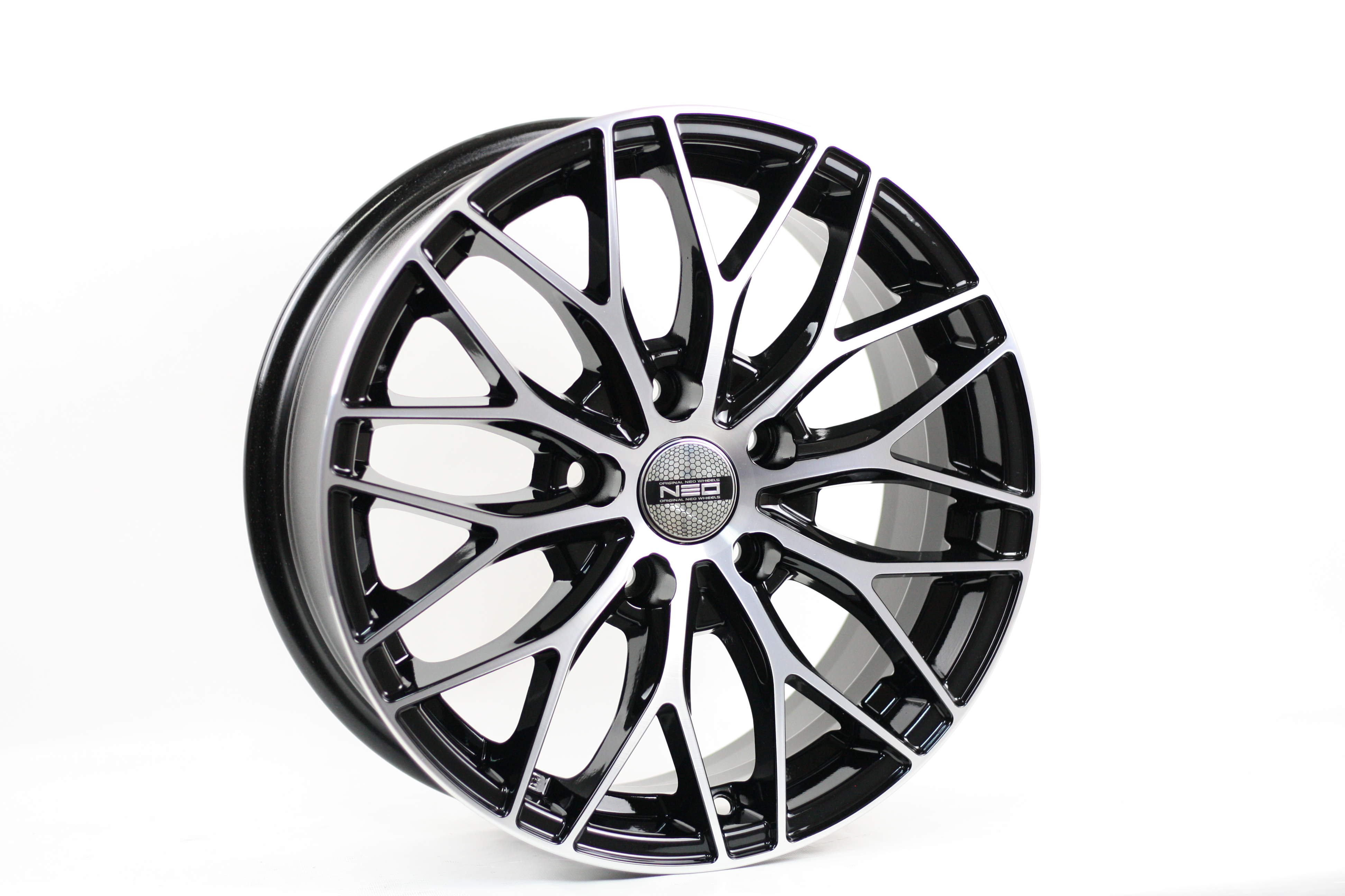 Tech Line 654 NEO 6,5х16 5х114,3 ET45 d67,1 BD